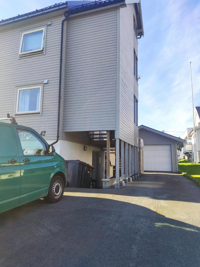 Feelhome Apartment 4- Bedroms Njords Veg Tromso Exterior photo